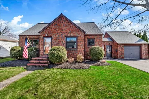 250 Colton Ave, Lackawanna, NY 14218