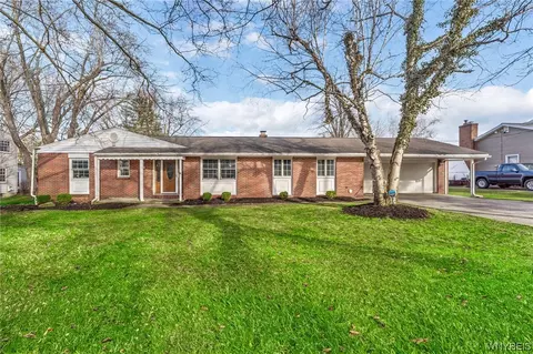 5325 Thompson Rd, Clarence, NY 14031