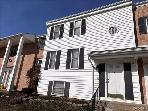 270 Buffalo Rd #41, Aurora, NY 14052