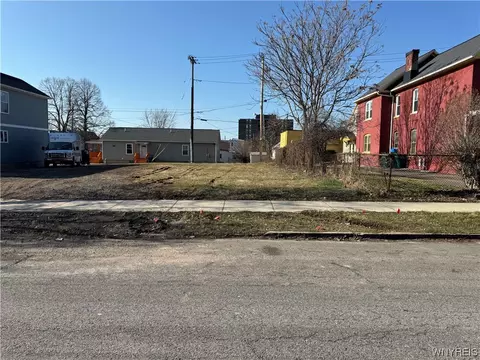320 Busti Ave, Buffalo, NY 14201 photo 1