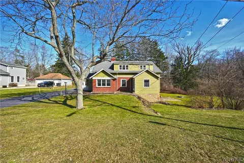 4195 Freeman Rd, Orchard Park, NY 14127