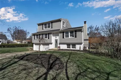 8 Canfield, Orchard Park, NY 14127
