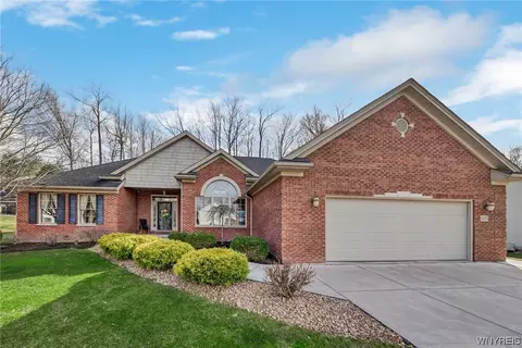 3135 Cherry Ln, Eden, NY 14057