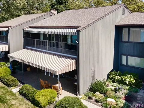 1 Main Apt 32 St, Porter, NY 14174