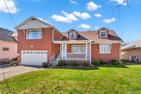 26 Sanilac St, Depew, NY 14043
