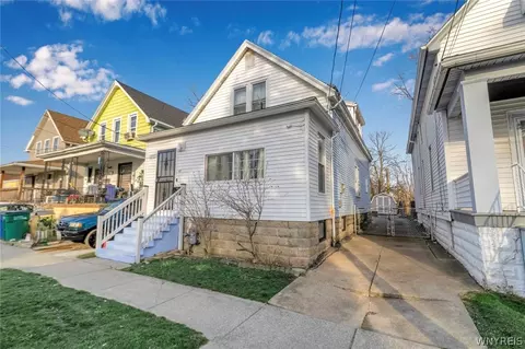 69 Rogers Ave, Buffalo, NY 14211