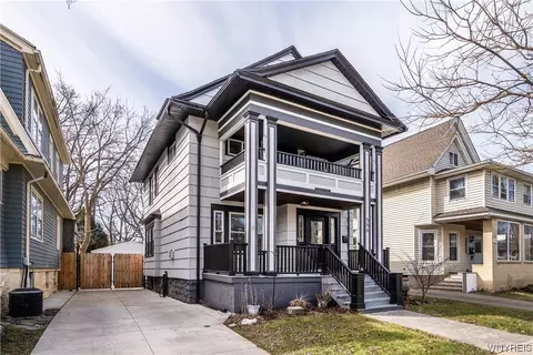 556 Crescent Ave, Buffalo, NY 14214