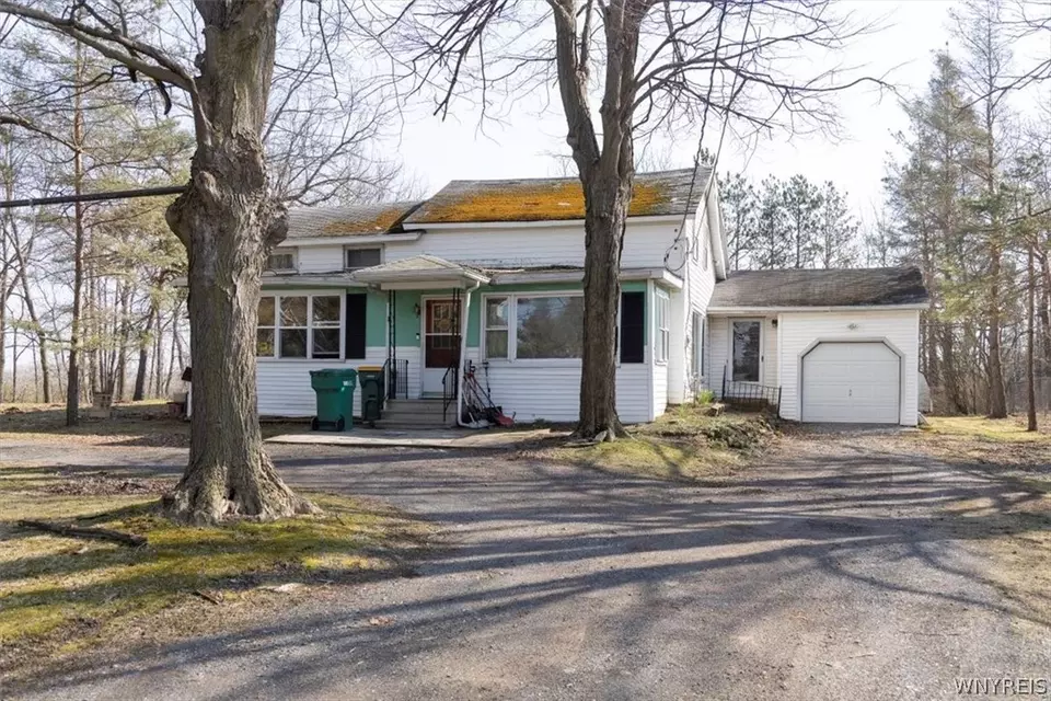 4355 Ransom Rd, Clarence, NY 14031 18 Photos Movoto