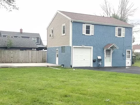 322 Bryant St, Depew, NY 14043