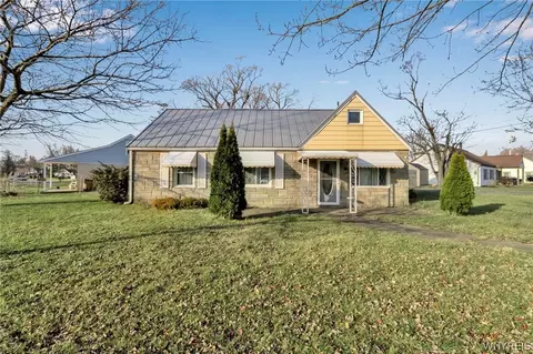 170 Louis St, Cheektowaga, NY 14225