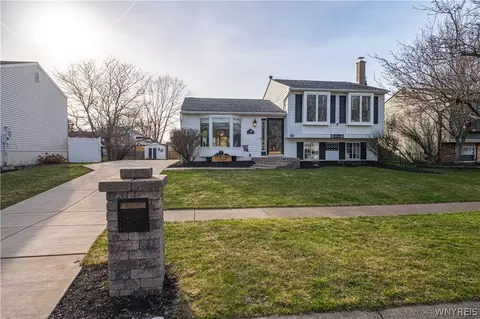 76 Woodgate Dr, Cheektowaga, NY 14227