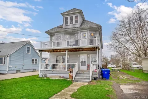 246 Burch Ave, West Seneca, NY 14210