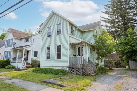 30 Porter Ave, Batavia, NY 14020
