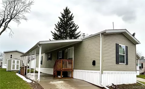 5 Samuel Dr, Cheektowaga, NY 14225