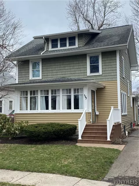 179 Maple Ave, Hamburg, NY 14075