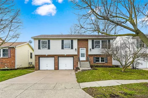 30 Rebecca Park, Buffalo, NY 14207