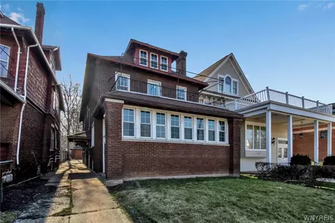 2555 Main St, Buffalo, NY 14214