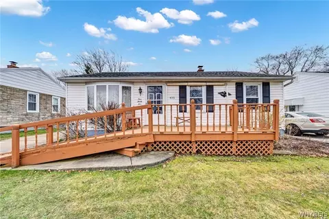 435 Mcconkey Dr, Buffalo, NY 14223