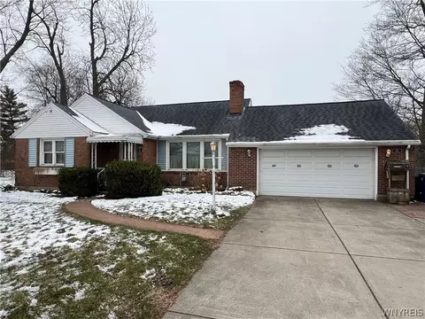435 Maple Rd, Amherst, NY 14221