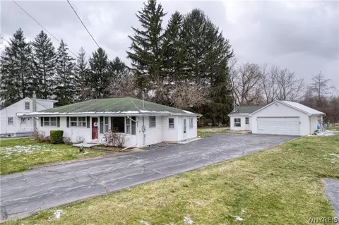 3426 Lockport-olcott Rd, Lockport, NY 14094