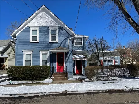 20 Maple St, Tonawanda, NY 14150