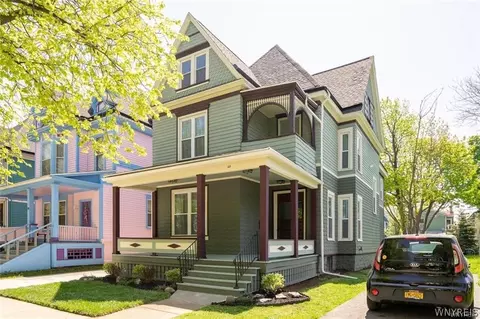 40 Saint Johns Pl, Buffalo, NY 14201