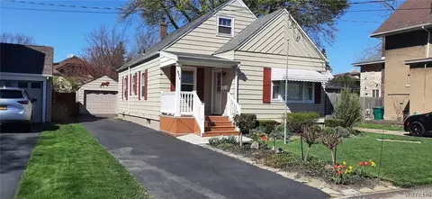 926 Morley Ave, Niagara Falls, NY 14305