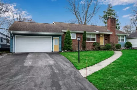 8709 Nottingham, Buffalo, NY 14221