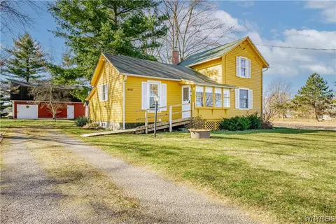 4102 Ide Rd, Wilson, NY 14172