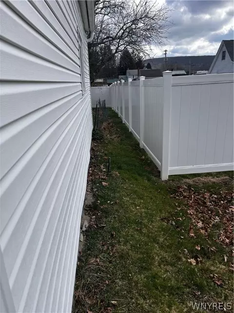Exterior - 1512 Walnut St, Olean, NY 14760 photo 2 of 10
