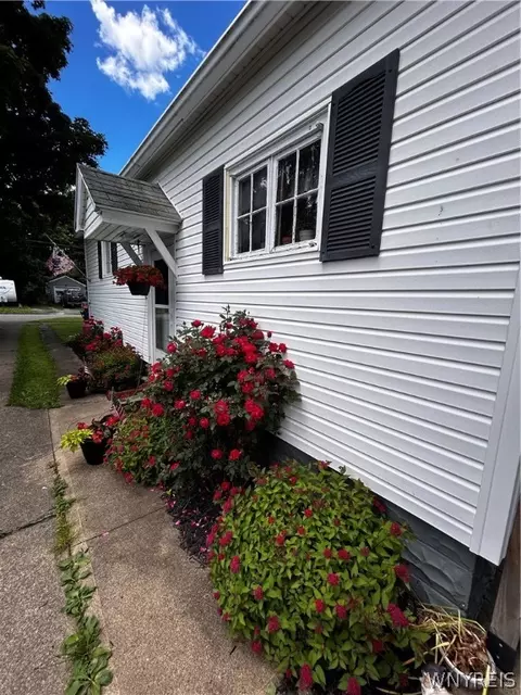 Exterior - 1512 Walnut St, Olean, NY 14760 photo 7 of 10