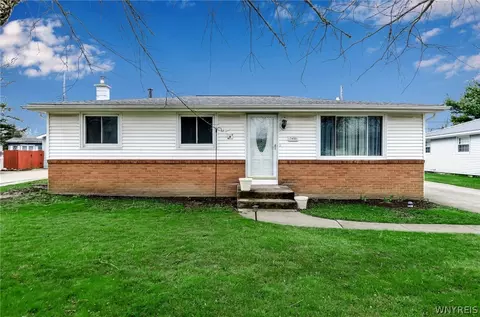 3455 Emerling Dr, Buffalo, NY 14219