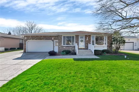 90 Barbados Dr, Cheektowaga, NY 14227