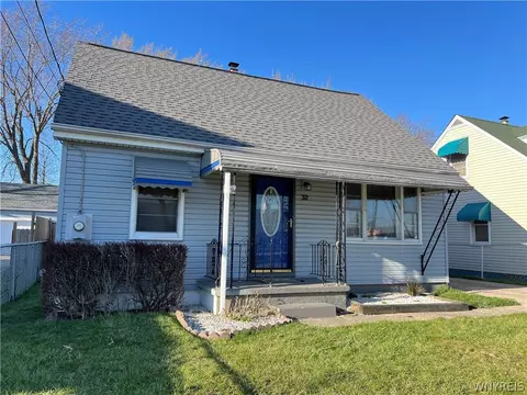 32 Chauncey St, Buffalo, NY 14206
