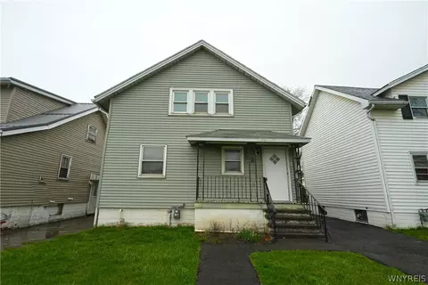 40 Lincoln Ave, Lackawanna, NY 14218