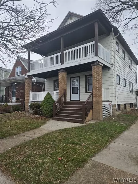 2792 Livingston Ave, Niagara Falls, NY 14303