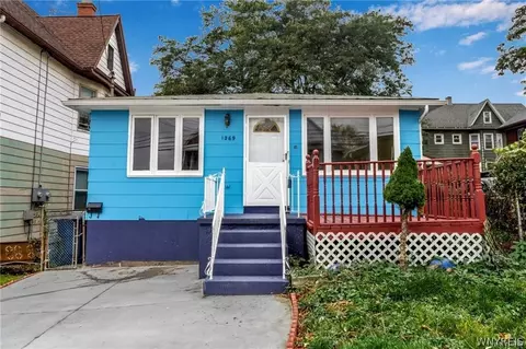 1269 Electric Ave, Lackawanna, NY 14218