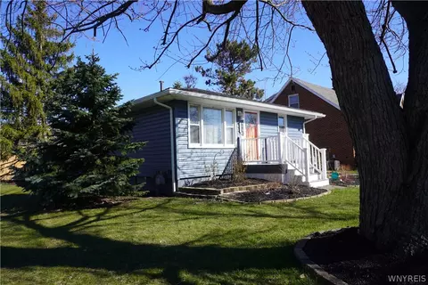 4681 N Bailey Ave, Amherst, NY 14226