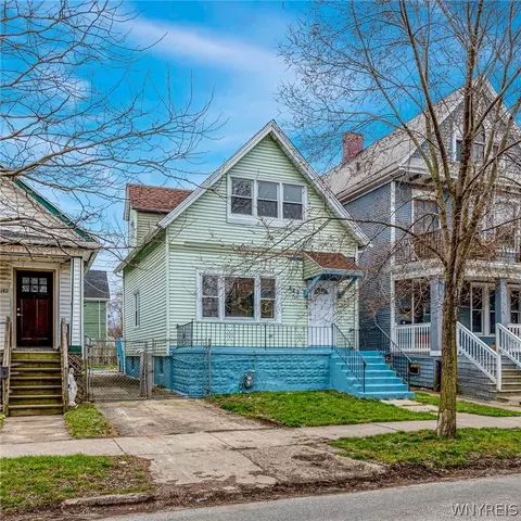 195 Massachusetts Ave, Buffalo, NY 14213