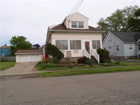 135 Elmwood Ave, Depew, NY 14043
