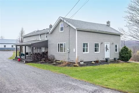1010 Clinton Street Rd, Bennington, NY 14011