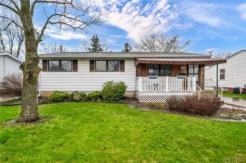 44 Susan Dr, Depew, NY 14043