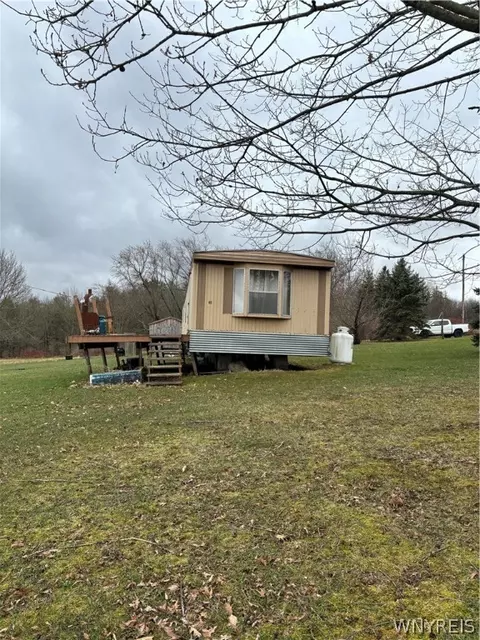 APT Hancock Road, Centerville, NY 14029 photo 4