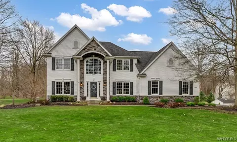 6929 Gartman Rd, Orchard Park, NY 14127