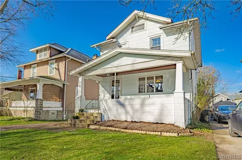 16 Grand Ave, Tonawanda, NY 14150