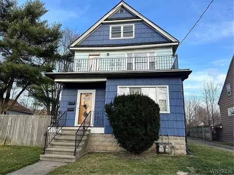 325 Benzinger St, Buffalo, NY 14206