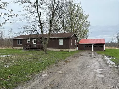1519 Eden Evans Center Rd, Evans, NY 14006