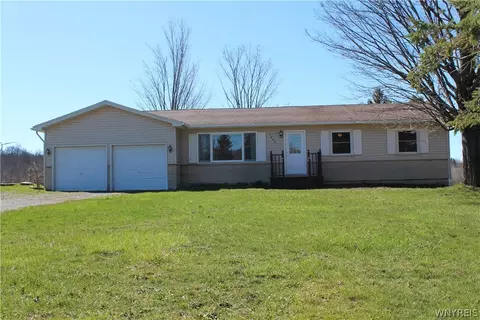 1948 Alleghany Rd, Bennington, NY 14011