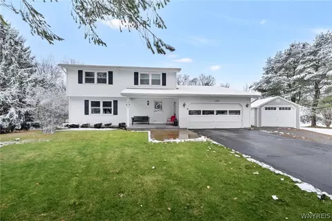 518 Bambi Ln, Sheldon, NY 14145