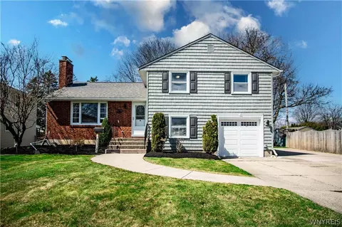 93 Forbes Ave, Tonawanda, NY 14150